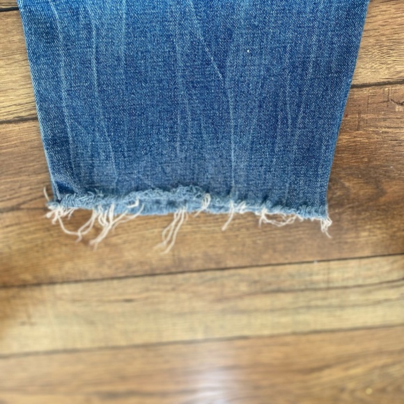 Abercrombie & Fitch Button Fly Cropped Jeans. - Picture 4 of 6